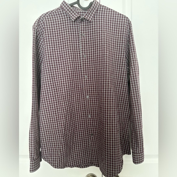 Zara Other - Zara Basic Slim Fit Button Up Shirt | Men’s Large | Gingham Burgundy Grey Cotton